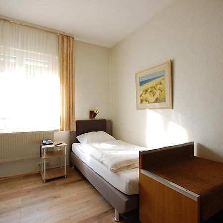 Hotel Haus Isenburg Neu-Isenburg Exteriér fotografie
