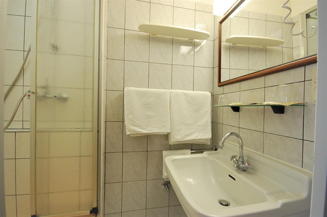 Hotel Haus Isenburg Neu-Isenburg Exteriér fotografie